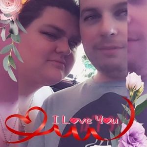 Meet your Posher, Amanda alyene